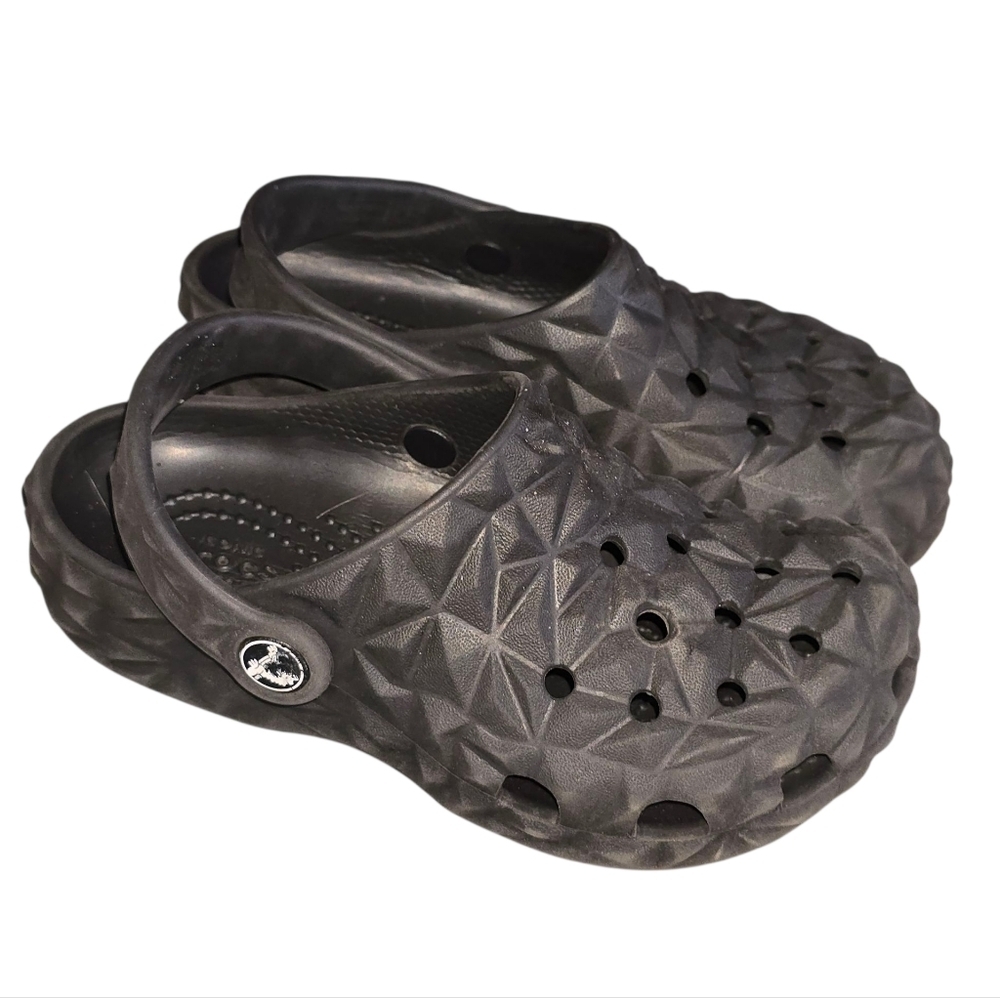 Crocs Black Clogs with Textured Design Geometric Slip On Shoe Kids 12